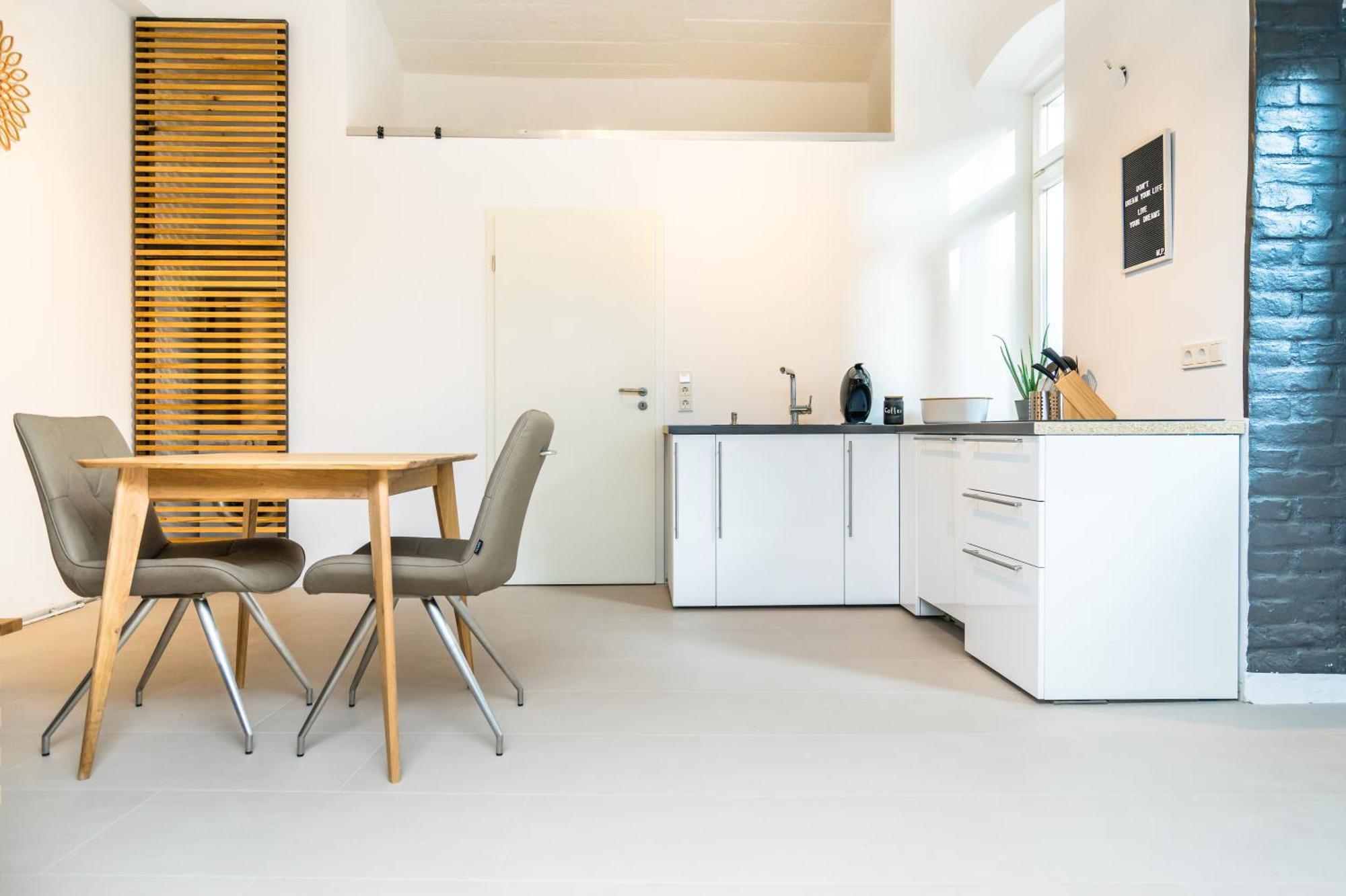 Home By Doni I Serviced Apartments I Ruhig I Zentral Nahe Rmcc, Staatsheater & Landtag Wiesbaden Bagian luar foto