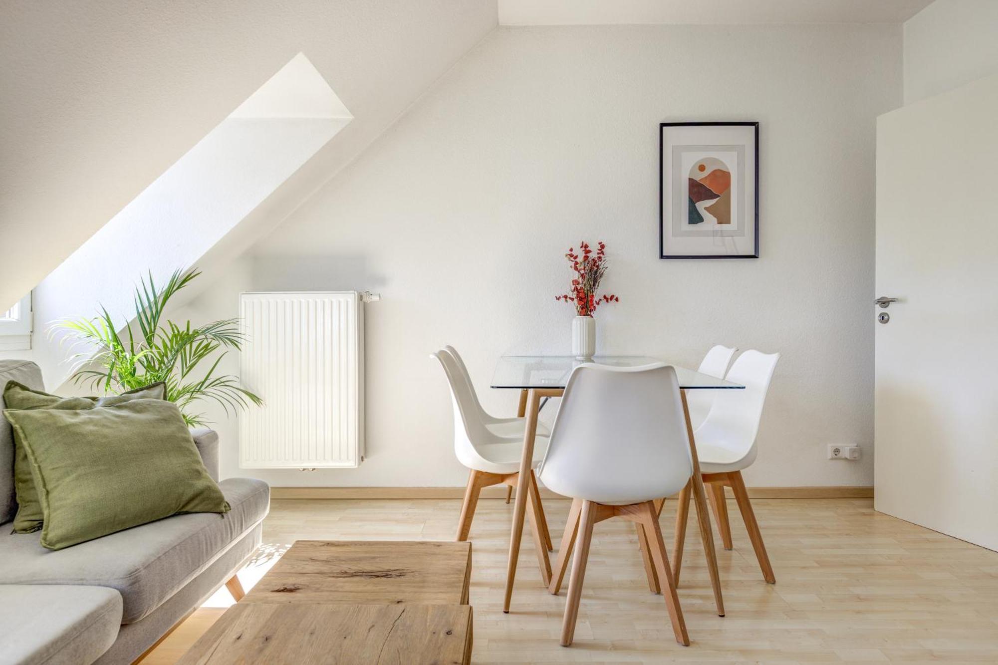 Home By Doni I Serviced Apartments I Ruhig I Zentral Nahe Rmcc, Staatsheater & Landtag Wiesbaden Bagian luar foto